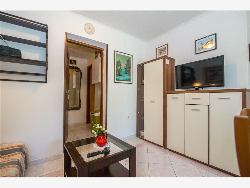 Apartments Maja Drašnice Zewnętrze zdjęcie